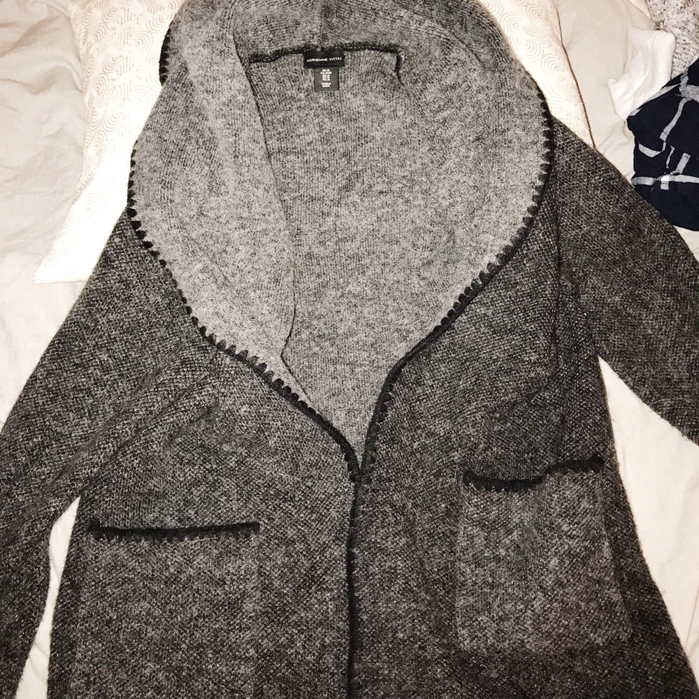Adrienne Vittadini cardigan size medium never worn